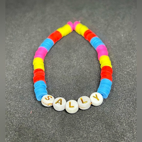 Sally Skellington (Nightmare Before Christmas) Heishi Bracelet - Picture 5 of 7